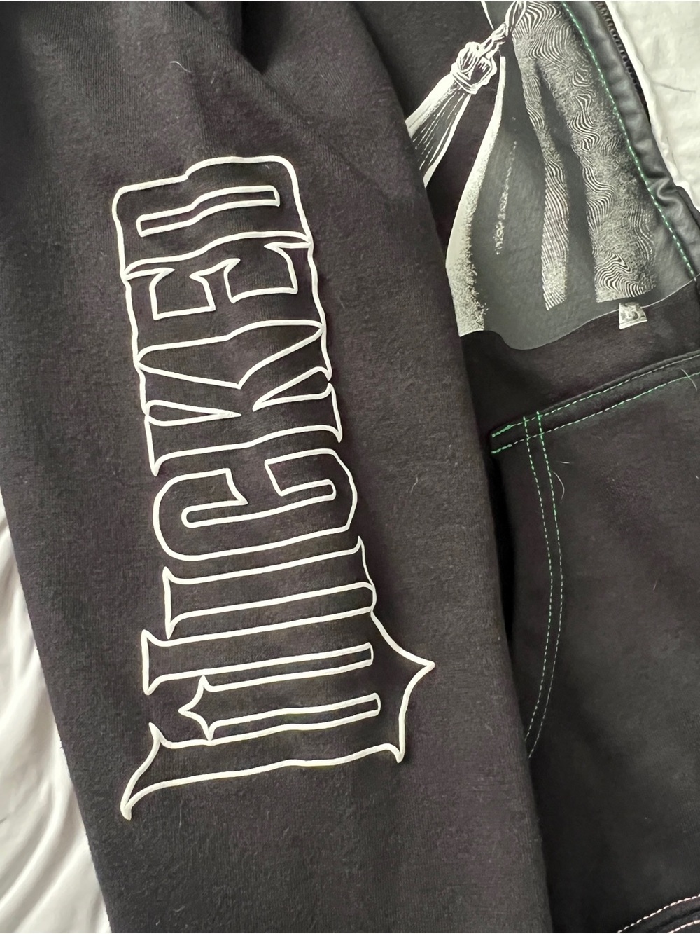 Wicked movie Elphaba and Glinda zip up sweatshirt - Picture 8 of 9